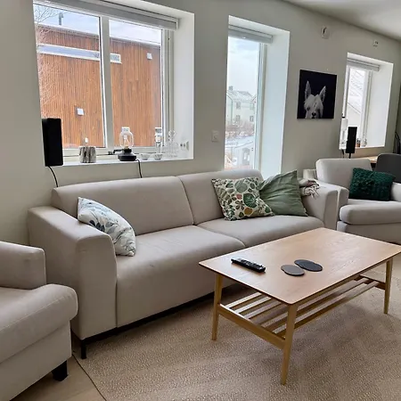 Bjerkakervegen Retreat * Tromsø