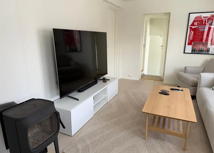 Bjerkakervegen Retreat Apartamento *